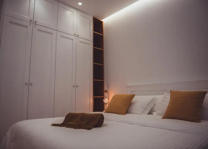 Tam Skanderbeg Square Serviced Center No1 * Tiran
