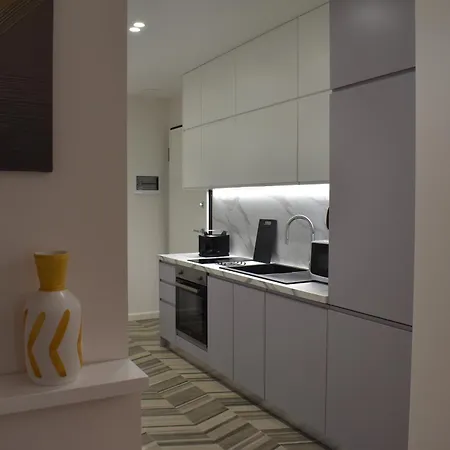 Tam Skanderbeg Square Serviced City Center Apartment No1 Tirana
